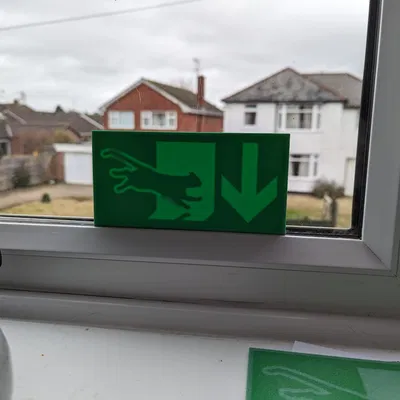 Biển Báo Lối Thoát Khẩn Cấp Hình Mèo v2
