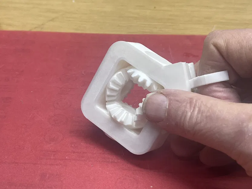 Bánh Răng Côn Fidget Cho Ngón Tay - Image 4