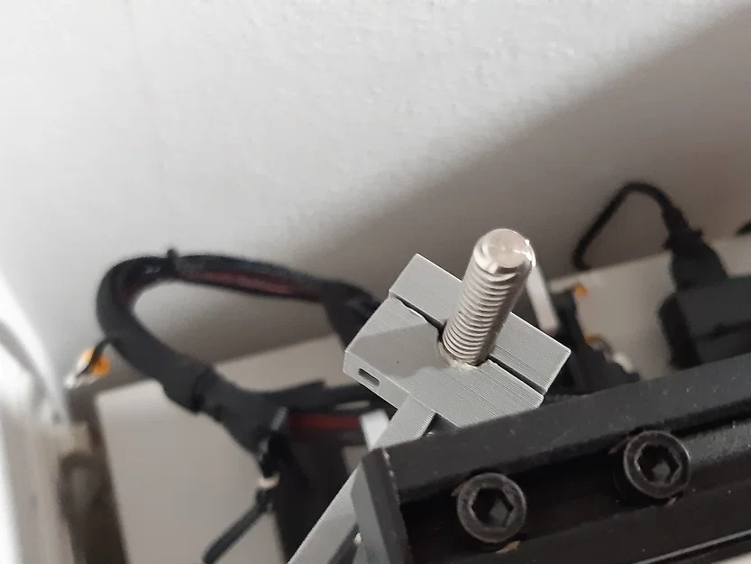 Kẹp Z cho Ender 3 - Image 1