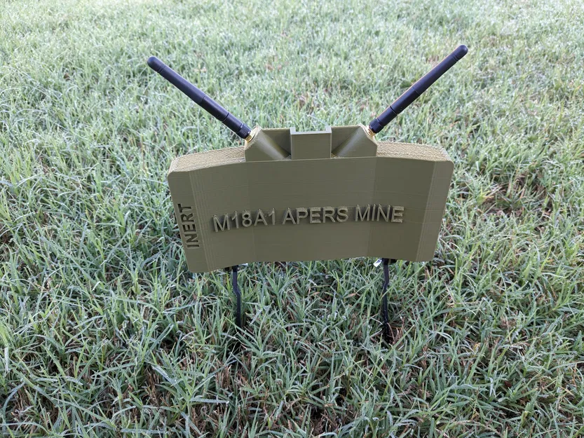 Mô hình Claymore WiFi - Image 2