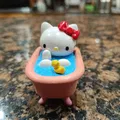 Hello Kitty Đi Tắm - Thumbnail 2