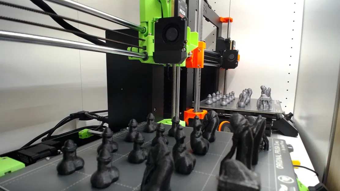 Bộ cờ vua Chesstickles, bản làm lại (Phallis Chess) - Image 2