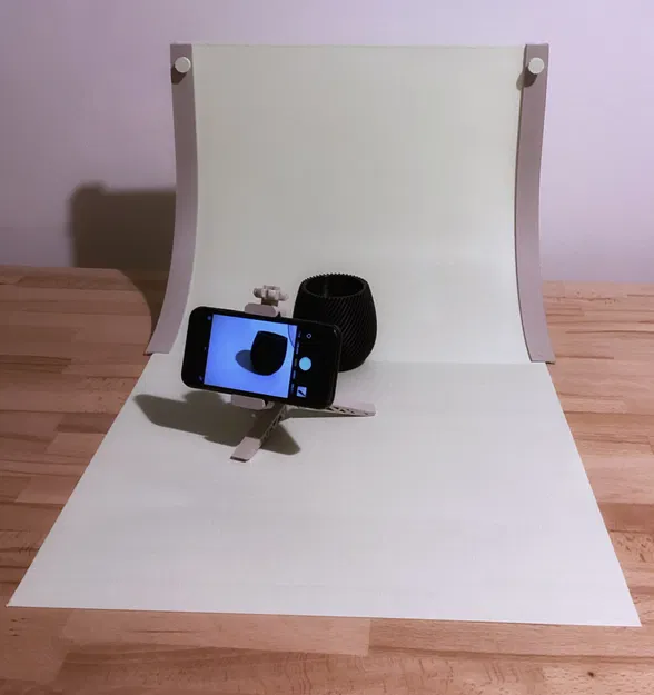 Phòng chụp ảnh với các tấm nền in - Image 1