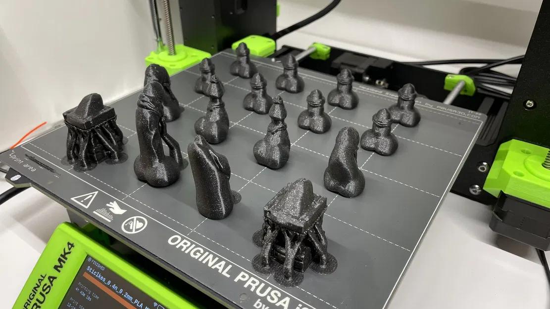 Bộ cờ vua Chesstickles, bản làm lại (Phallis Chess) - Image 4