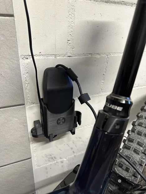 Giá Đỡ Sạc Bosch E-Bike - Image 1