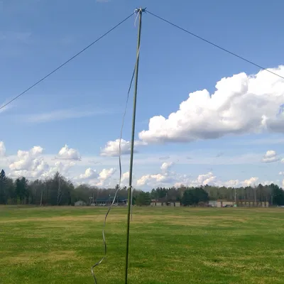 Chân Nguồn Dipole 300 Ohm (Doublet)