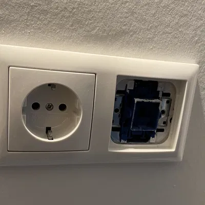 Công tắc đèn (Busch-Jaeger)