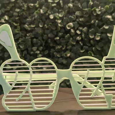 Kính Shrek Đón Giao Thừa 2024