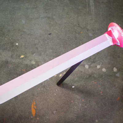 Kiếm Rose Quartz - Mô Hình Sao Chép Steven Universe