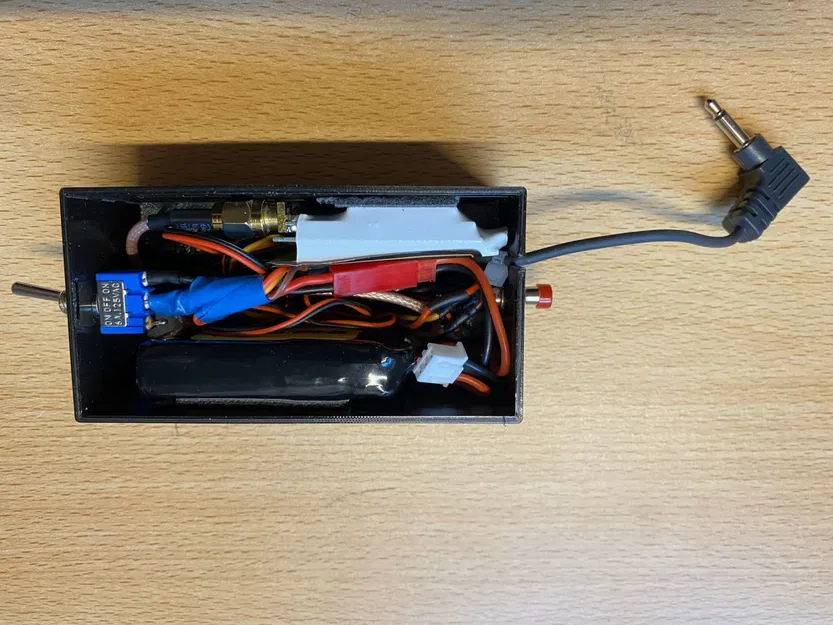 Hộp đựng module phát sóng gắn ngoài cho Jeti DC-16 II - Image 6