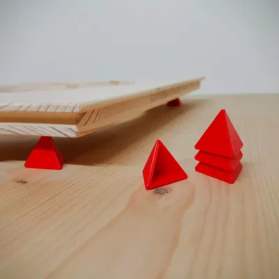 Khối Chóp Tam Giác Giúp Xử Lý Bề Mặt | Tam Giác Sơn | Đồ Gỗ / Nón Sơn