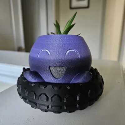 Chậu Treo Lốp Xe Oddish Pokemon