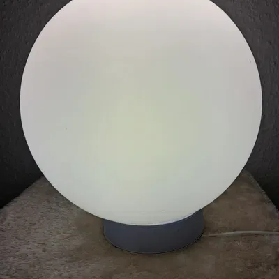 Đèn Mặt Trăng làm từ Đèn IKEA Fado