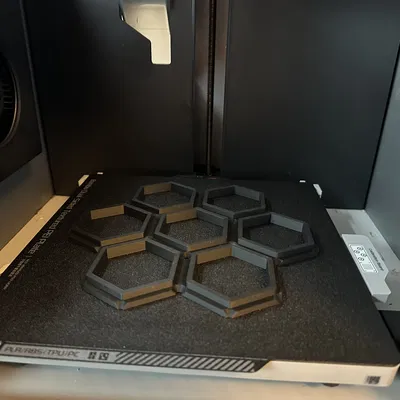 Kệ trưng bày LEGO minifigure hình lục giác module