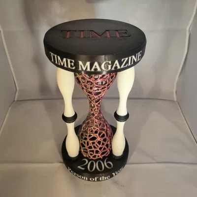 YOUniversal Award - Cúp Đa Năng