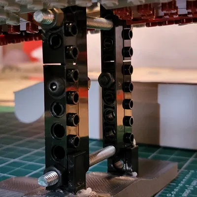 Giá Treo Tường LEGO Star Wars 75367 UCS Venator