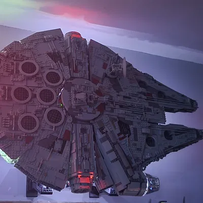 Giá Treo Tường Cho Chân Đế Đứng LEGO Star Wars 75192 UCS Millennium Falcon