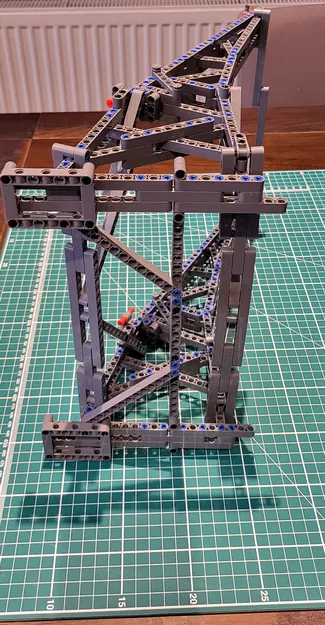 Giá Treo Tường Cho Chân Đế Đứng LEGO Star Wars 75192 UCS Millennium Falcon - Image 14