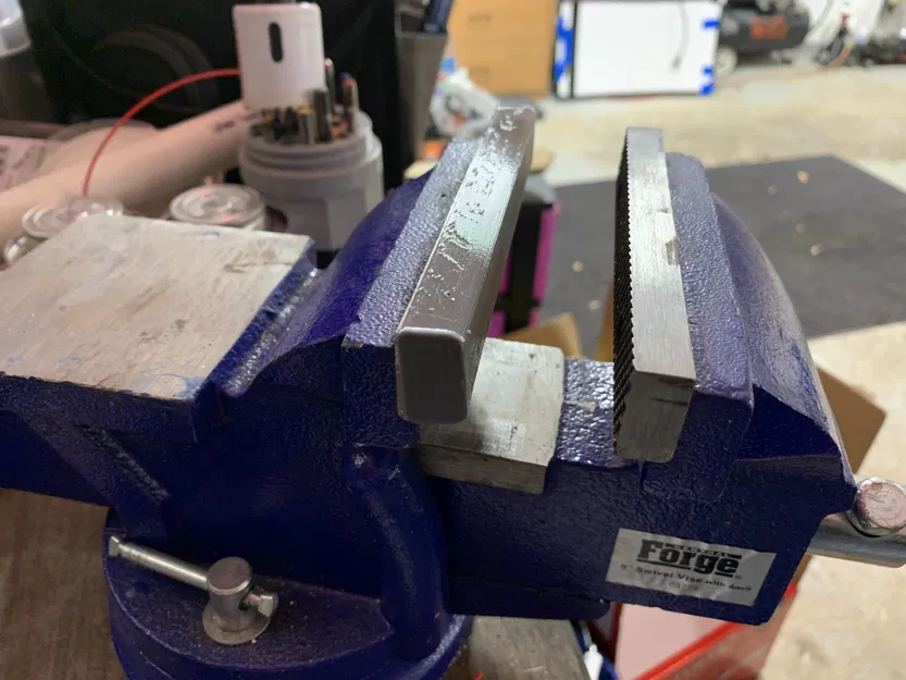 Cảng Central Central Forge 5 "Vise - TPU Soft Jaw Grips - Image 1