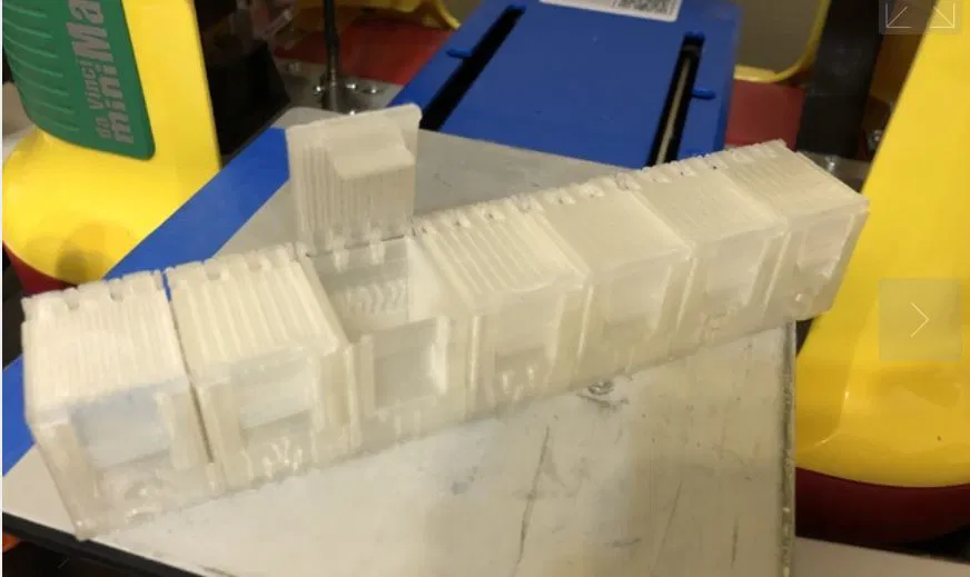 Hộp thuốc hàng tuần có 7 ngăn có bản lề - Image 2