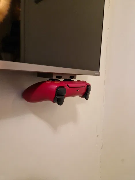 Giá đỡ tay cầm PS5 cho TV TCL QLED treo tường - Image 1