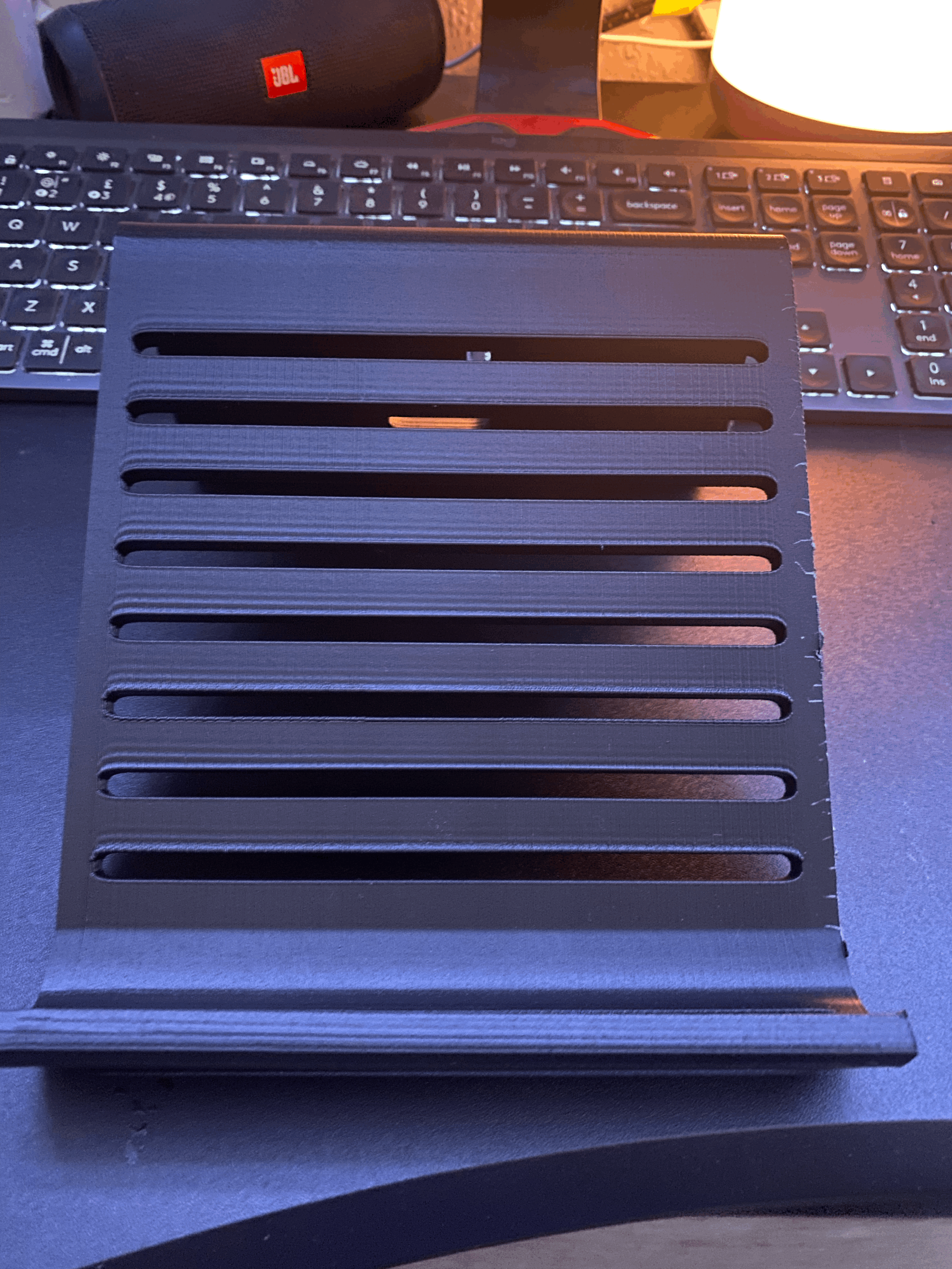 Giá Đỡ Sách và Máy Tính Bảng