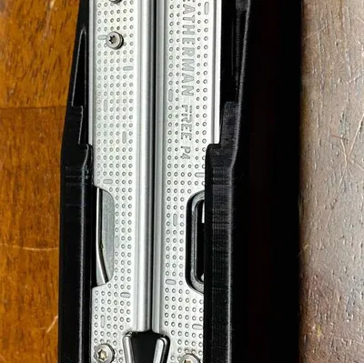 Bao Da Leatherman Free P4