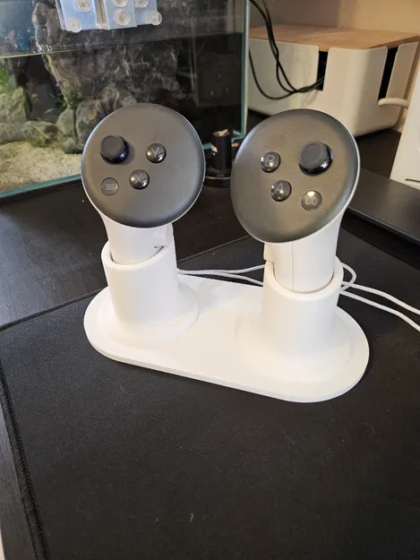 Giá đỡ tay cầm Meta Quest 3 - Image 1