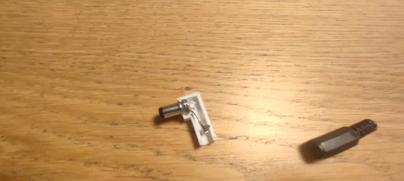 90 độ cho 5,5 x 2.1/2.5 phích cắm rỗng/giắc cắm điện - Image 1