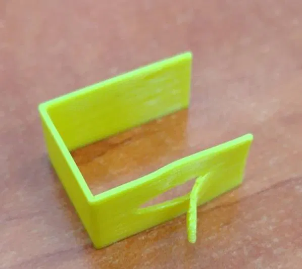 Móc nhỏ cho ảnh, lịch, vv để treo trên cửa tủ - Image 3