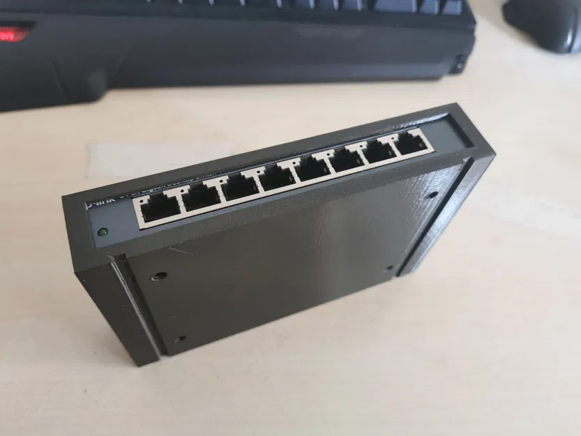 TP-Link TL-SG108 MOUN - Image 1