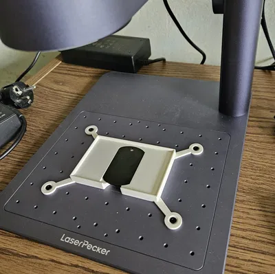 Khuôn Gá LaserPecker 4 (Danh Thiếp / Thẻ Bài Thú Cưng)