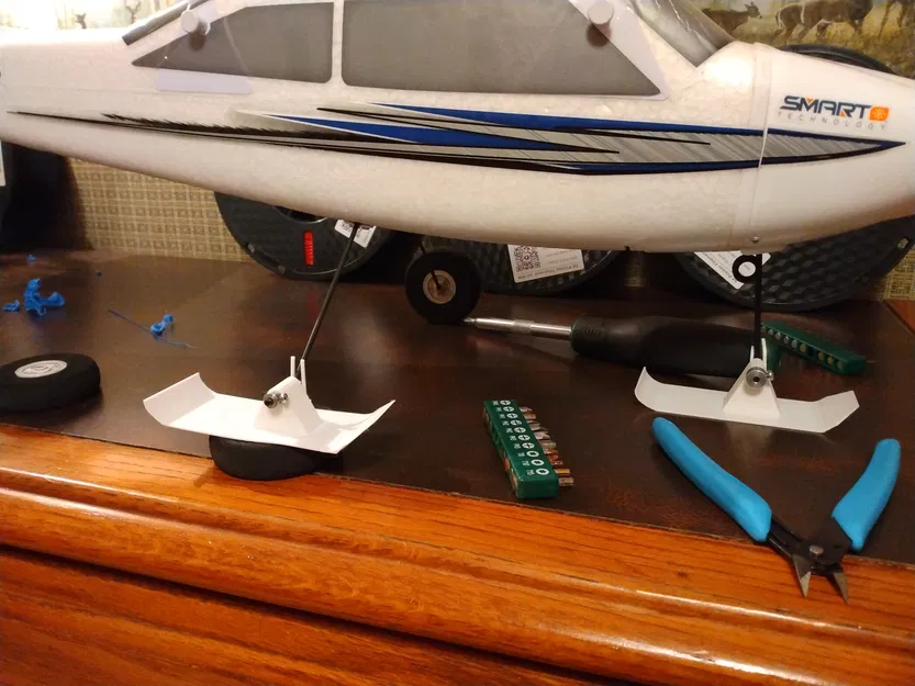 Ván trượt tuyết cho máy bay - Image 8