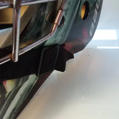 Pat cài cho nón thủ môn hockey Bauer