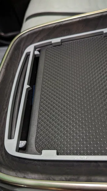 Giá Đỡ Sạc Điện Thoại Rivian (Tốt Nhất Cho Android Pixel) - Image 2