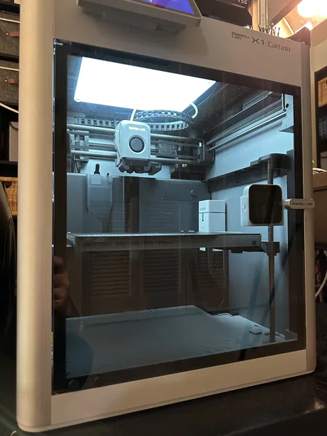 Giá đỡ/mount Cảm biến Nhiệt độ Ẩm Govee Wi-Fi cho Bambu Lab X1 Carbon (Gắn cửa) - Image 1