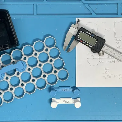 Multiboard - Giá Đựng Hộp