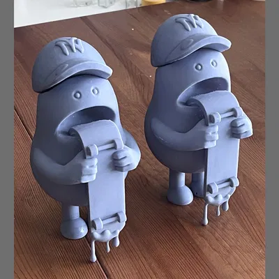 cậu bé trượt ván