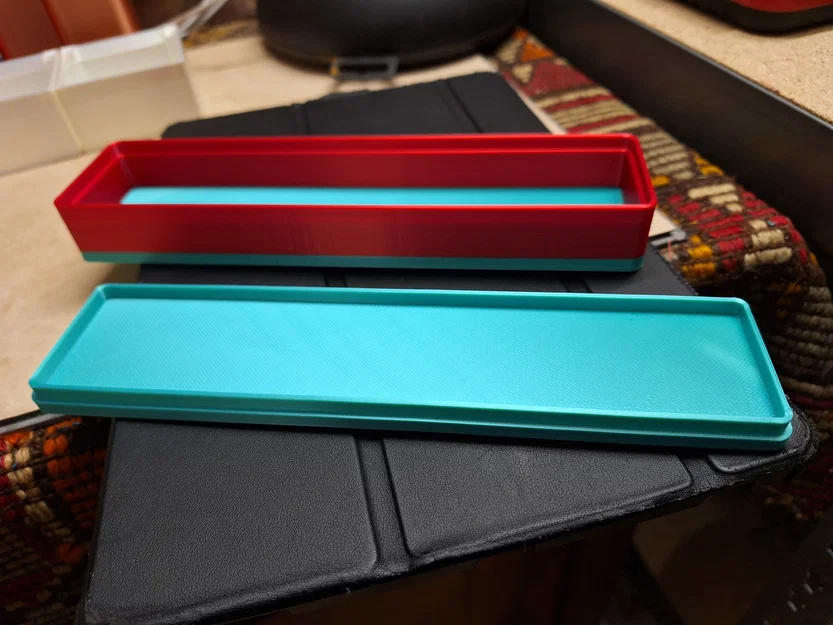 Hộp đựng 2 bàn chải đánh răng có nắp - Image 1