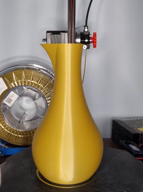 Bình tưới cây / Ca / Lọ hoa - Image 1