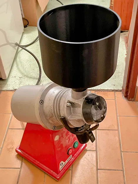 Phễu Cho Máy Nghiền Malt - Image 1