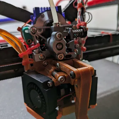 The Xolephant - Dụng cụ cắt sợi MMU cho đầu Xol