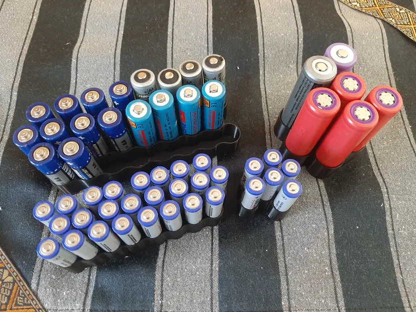 Khay Đựng Pin Nhanh Và Gọn (AA/AAA/18650/14500) - Image 2