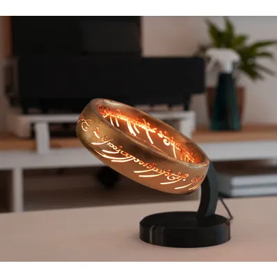 Đèn Chậu Cây "Chúa Tể Những Chiếc Nhẫn" - Bản In 3D Độc Đáo