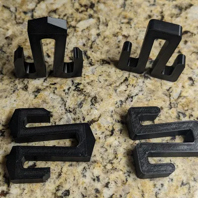 Móc treo khăn linh hoạt qua kính