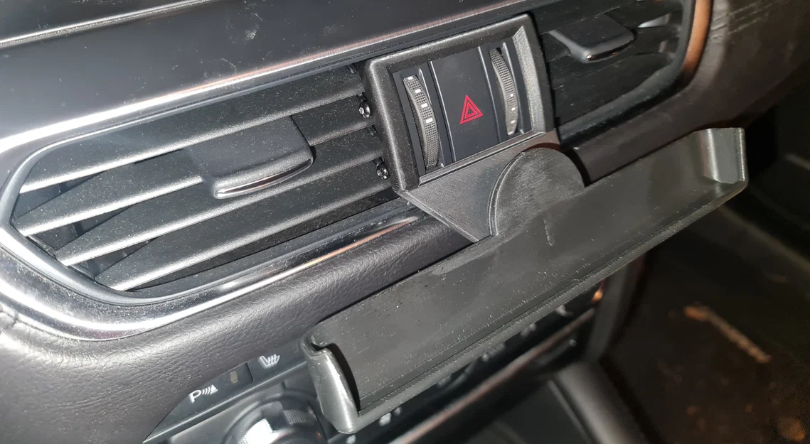 Giá Đỡ Điện Thoại BMW và MAZDA - Image 1