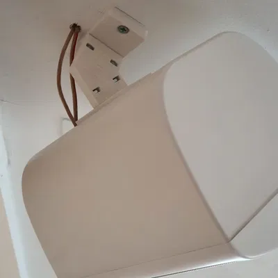 Giá Treo Trần Loa Canton