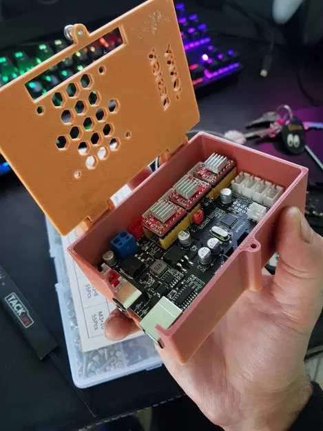 Hộp Đựng Bo Mạch Điều Khiển Amazon QPX - Image 5