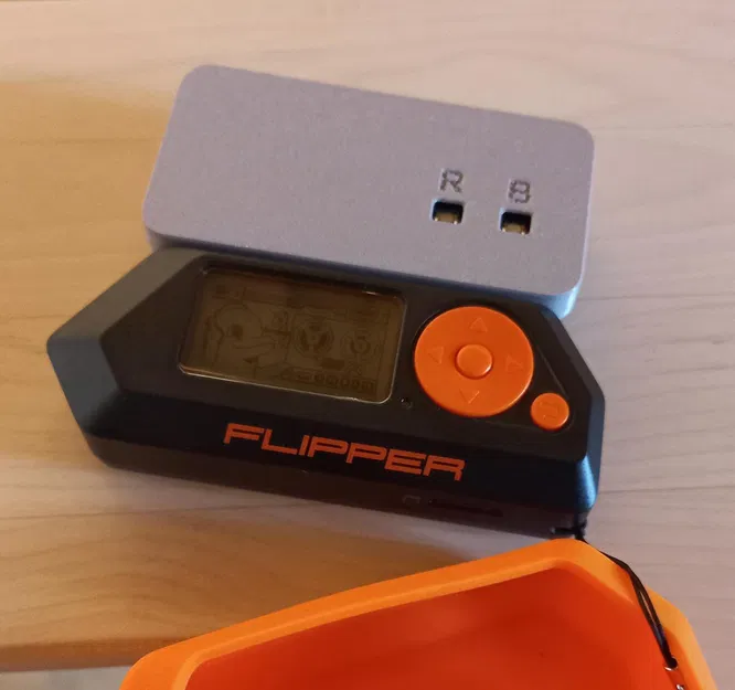 Ốp Module WiFi Flipper Zero - Image 1