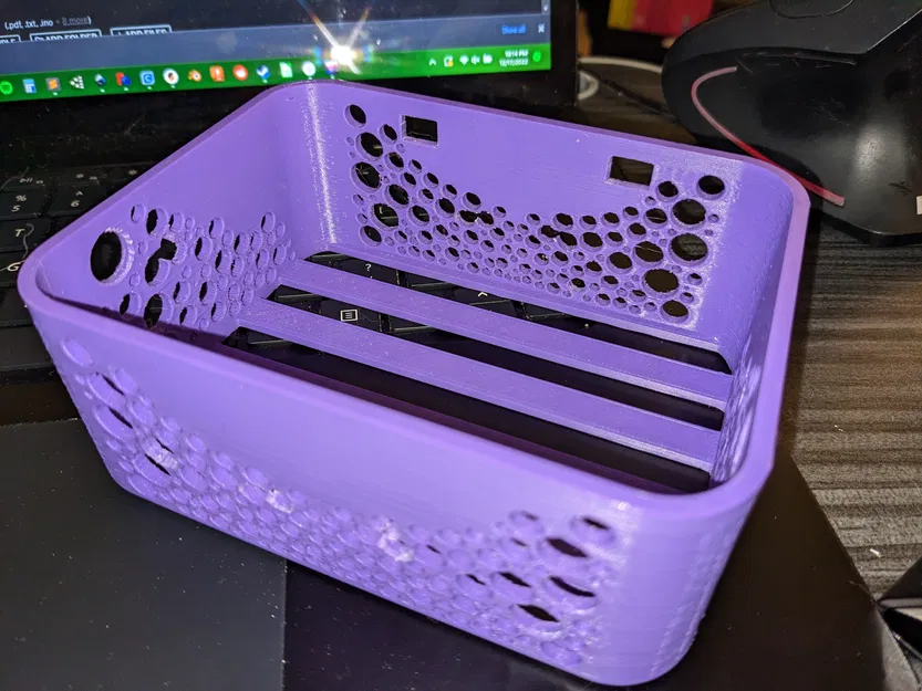 Giỏ Tắm Bong Bóng và Móc Treo - Image 1